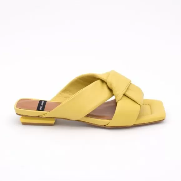 Outlet Ángel Alarcón Amos - Padded Leather Flat Sandals