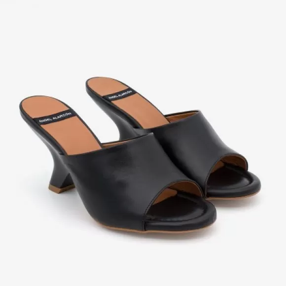 New Ángel Alarcón Kady - Leather Mule With A Design Heel