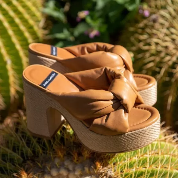 Cheap Ángel Alarcón Kimm - Leather Padded Mule Sandals With A Raffia Block Heel And Platform