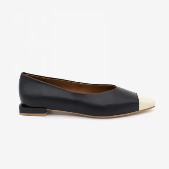 Store Ángel Alarcón Nebony - Leather Flats With Bicolor Toecap